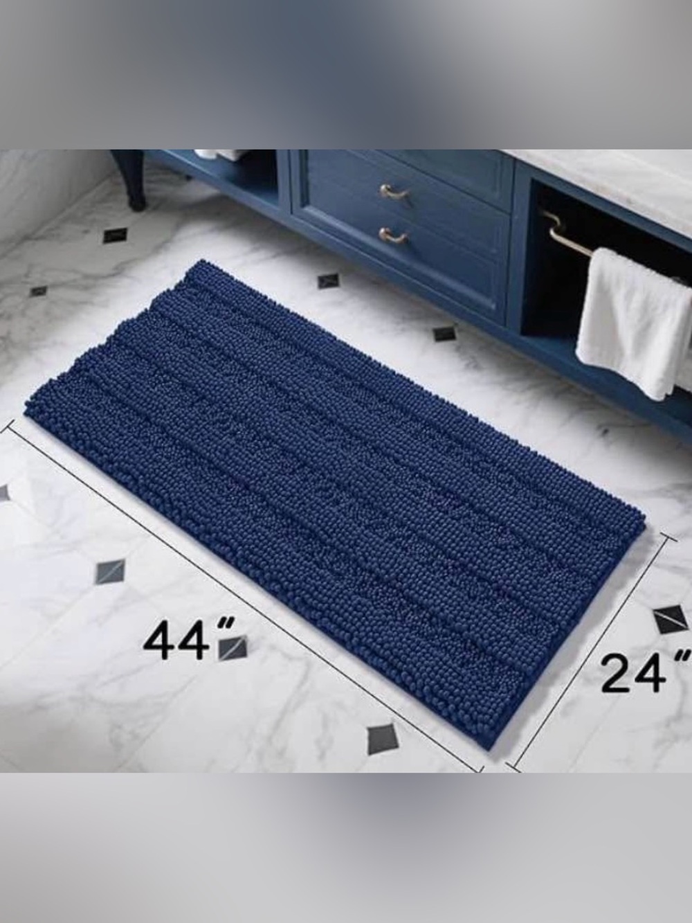 Bath Rug - Picture 2 of 4